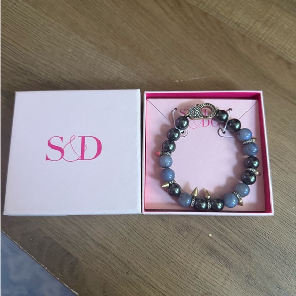 S&D Jewelry - S&D Black and Blue Beaded Bracelet